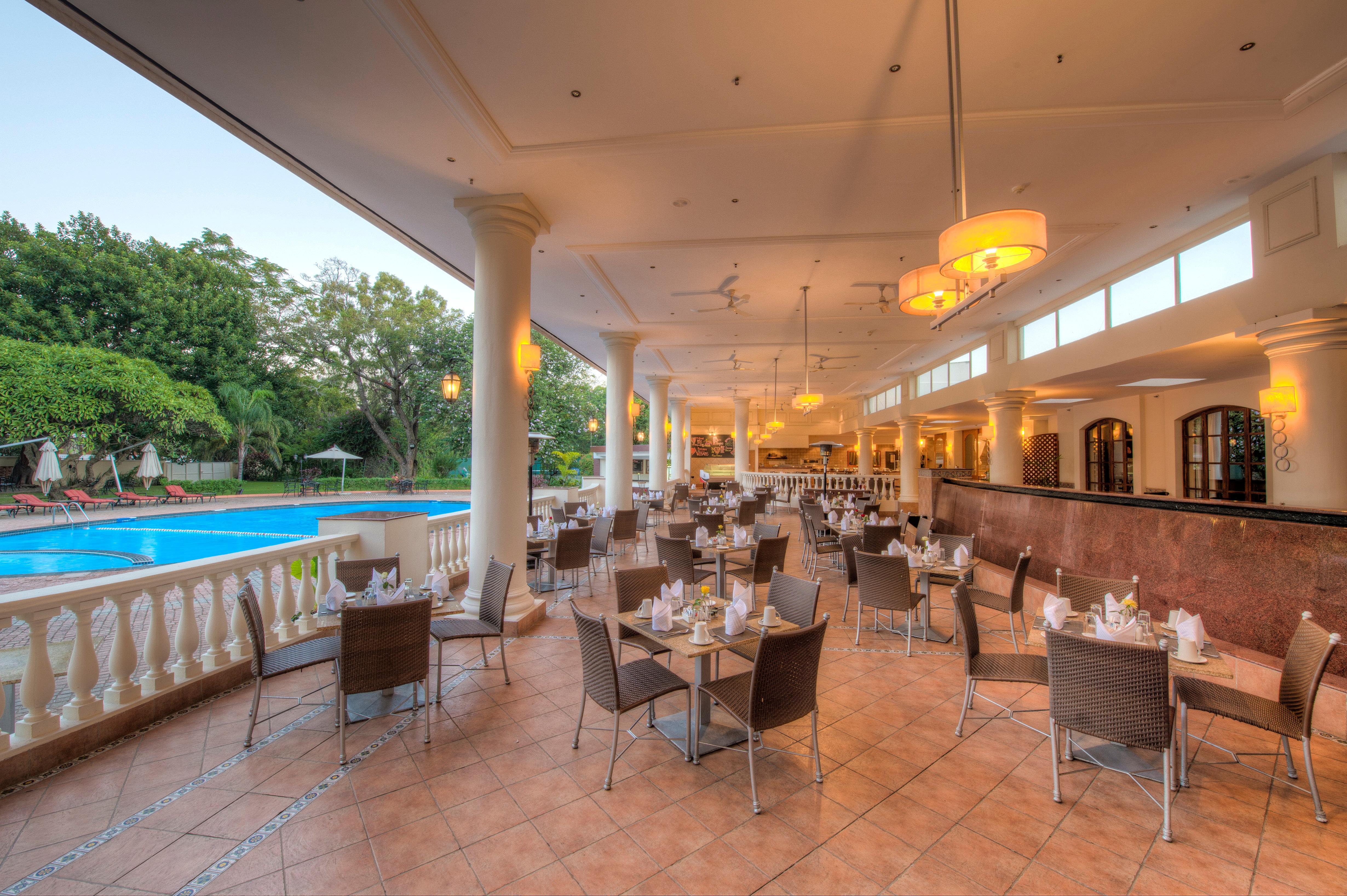 Intercontinental Lusaka By Ihg Экстерьер фото